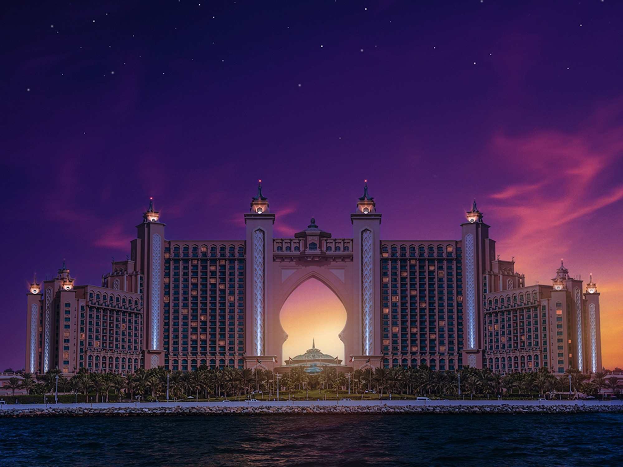 Atlantis The Palm at dusk